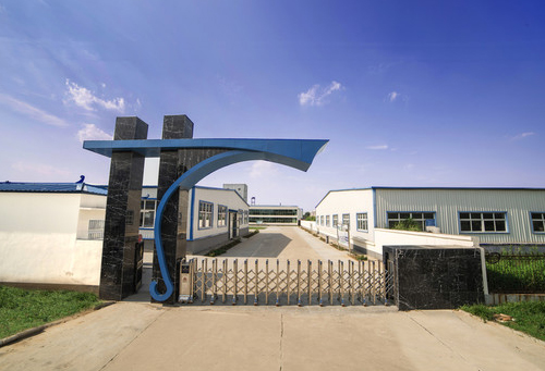 以技賦能 提質(zhì)增效 河南省葡萄設(shè)施高效栽培關(guān)鍵技術(shù)觀摩暨現(xiàn)場(chǎng)培訓(xùn)會(huì)在鄭州召開:栽培
